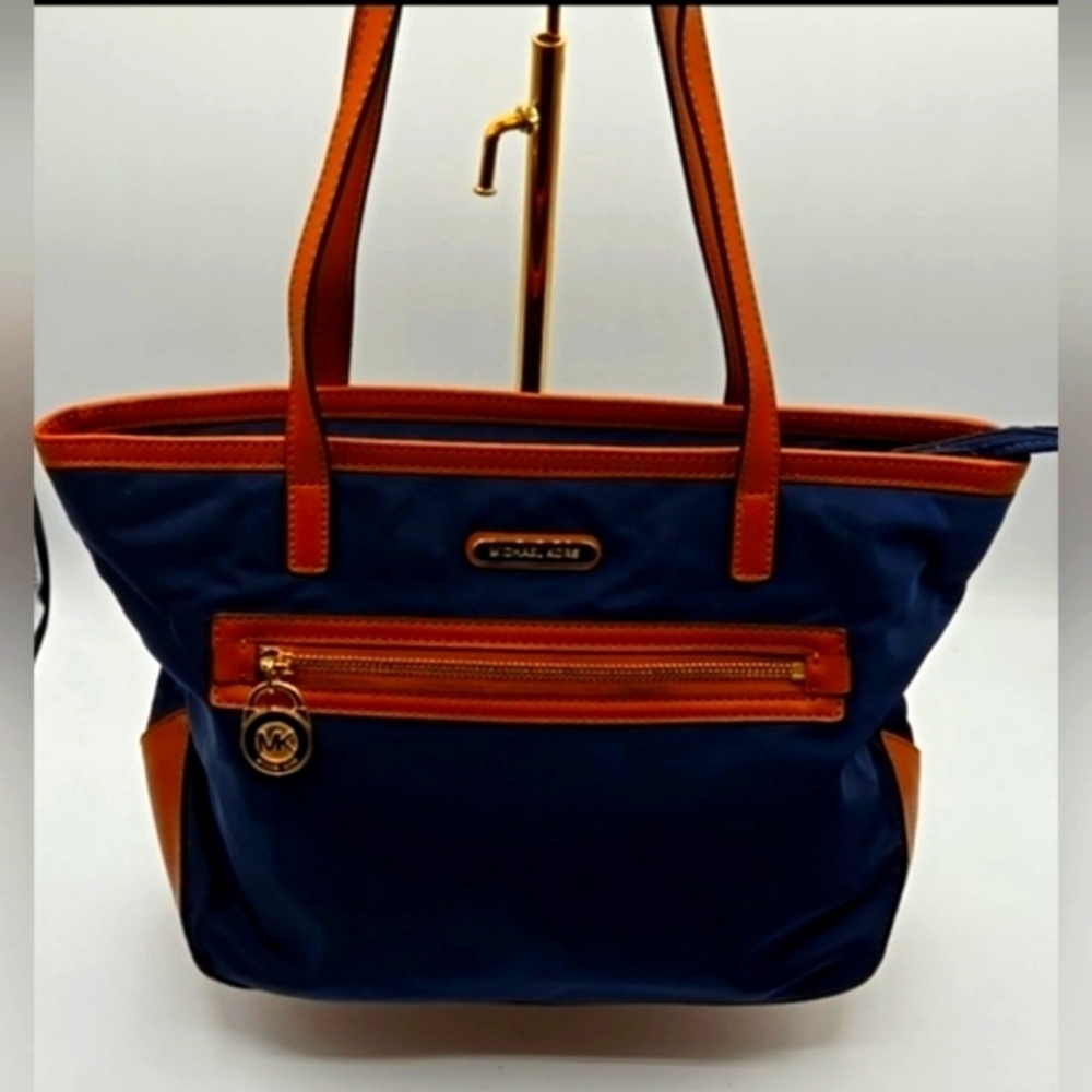 MICHAEL KORS Medium Nylon Tote Navy w/ Cognac Straps Gold MK 🔐